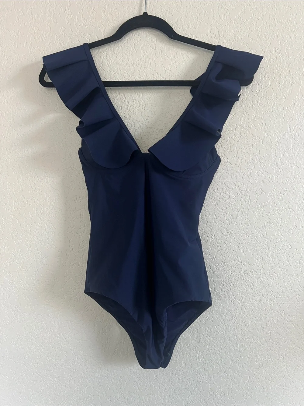 Bondi Born Gabriella Underwire Mal With Ruffle A-C Cup. Size 6